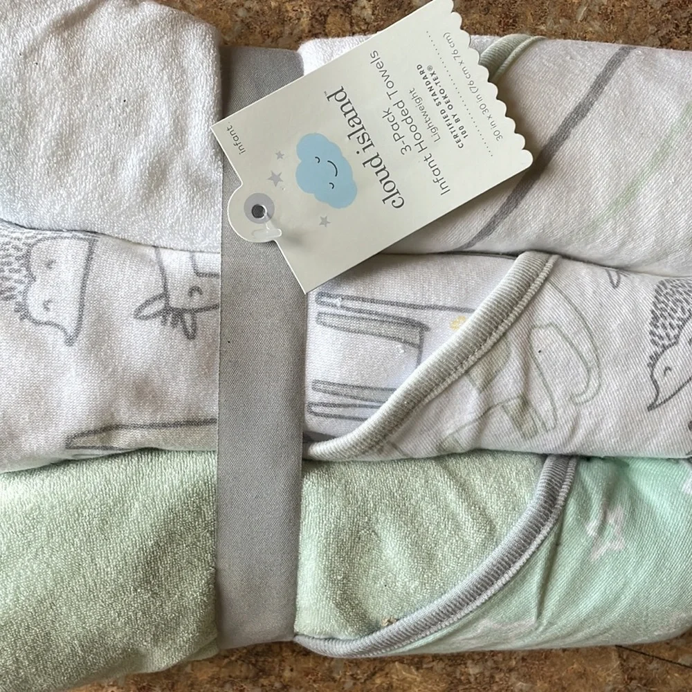 Cloud island 3-pack infant hooded towels New